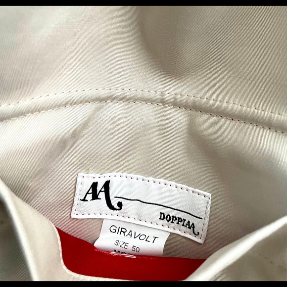 Red Jacket - Picture 4 of 5